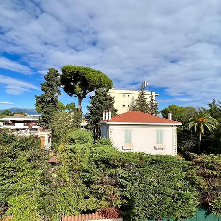 Sunny Riviera - Walk To - Terrace - * Antibes